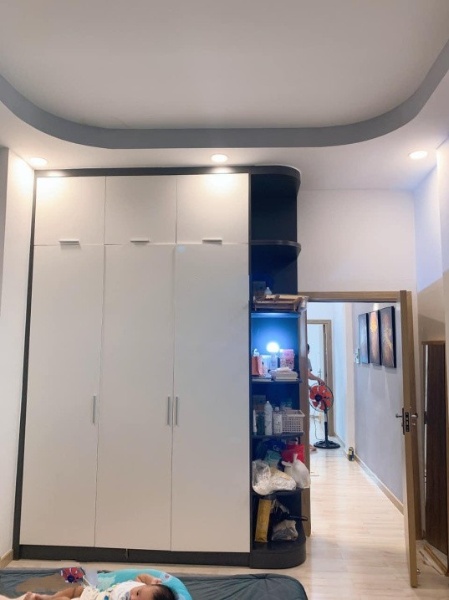 Chính chủ bán gấp căn nhà cực đẹp tại Đường Gò Ô Môi, Phường Bình Thuận, Quận 7, Hồ Chí Minh